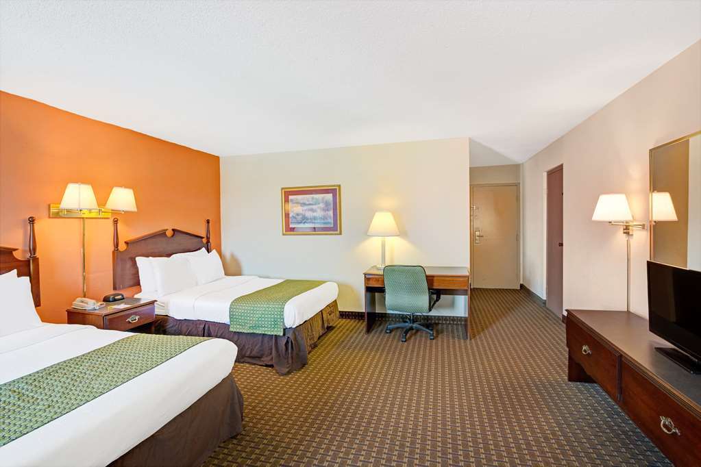Spark By Hilton North I-75 Hotel 3*
