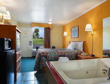 Spark By Hilton North I-75 Hotel 3*